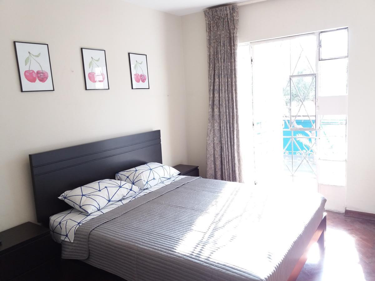 Cozy And Comfortable Home In Miraflores Lima Bagian luar foto